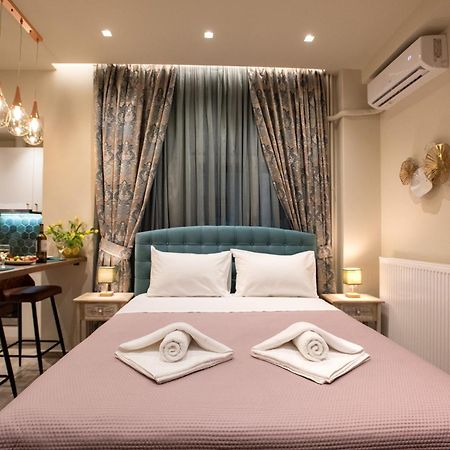 אתונה Blue Ark Romantic Studio Under Acropolis מראה חיצוני תמונה