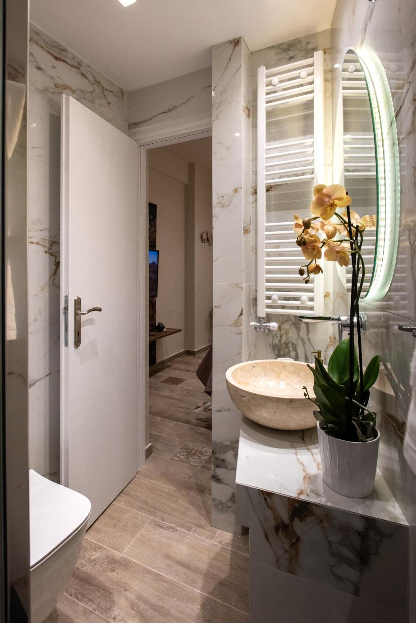 אתונה Blue Ark Romantic Studio Under Acropolis מראה חיצוני תמונה